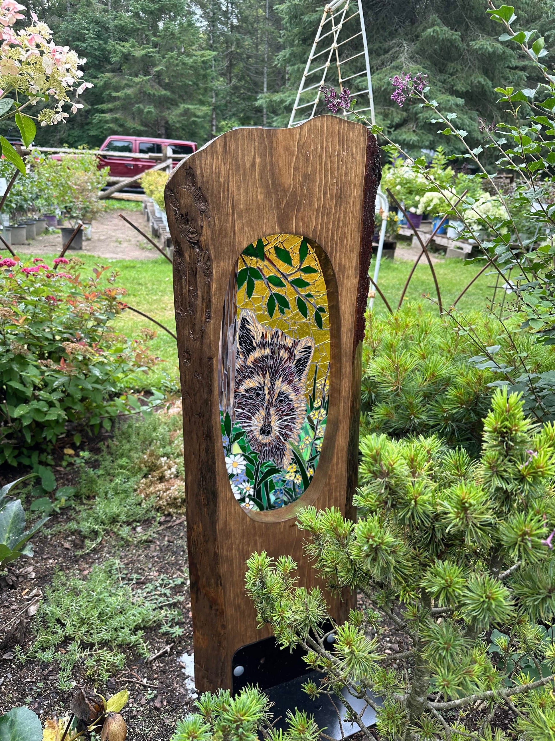 Cindy Laneville - Mosaic Artist Liveedge Curious Visitor - Live Edge Garden Art