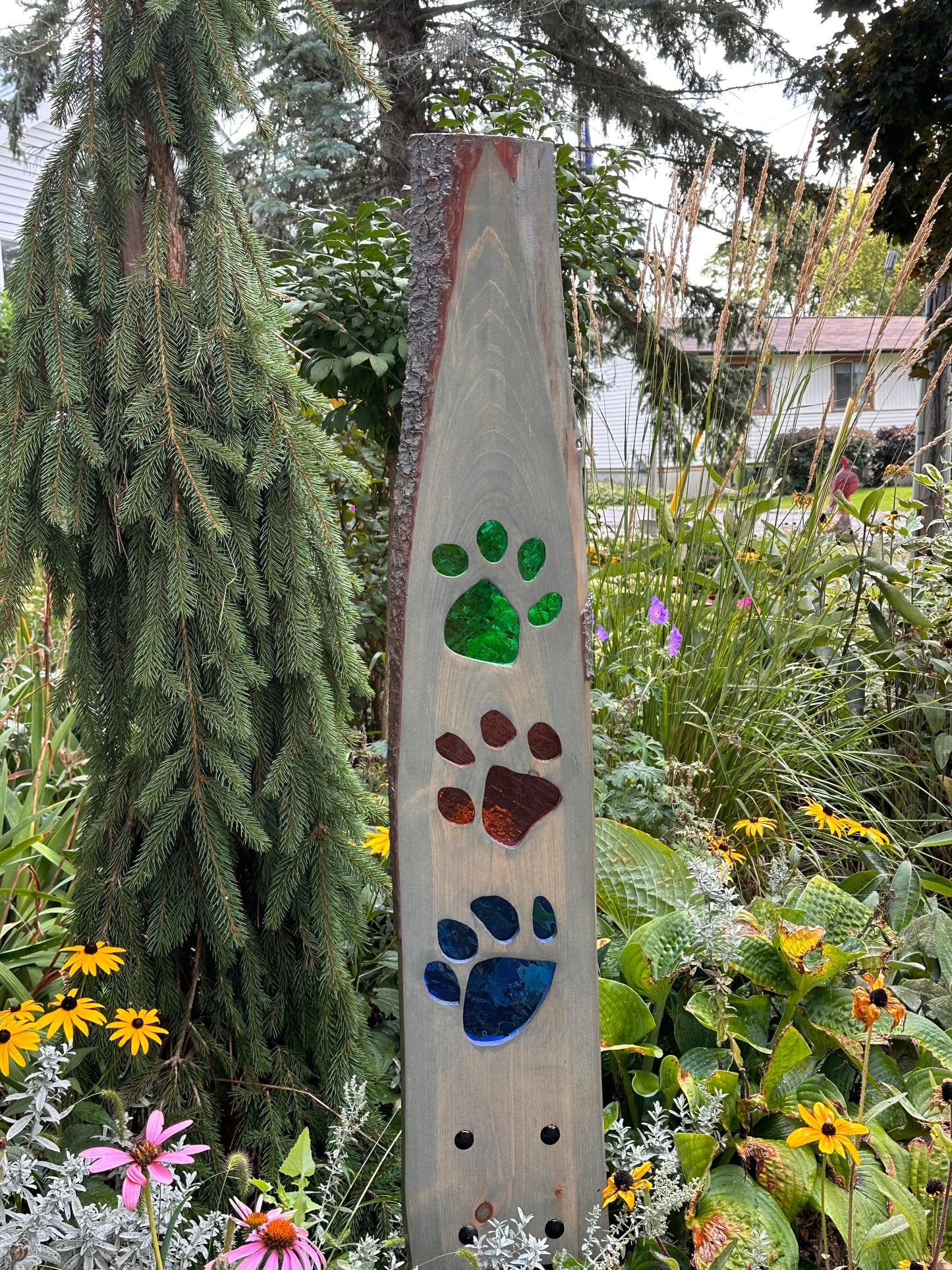 Cindy Laneville - Mosaic Artist Liveedge WhimsiWood Pet Paw Garden Art