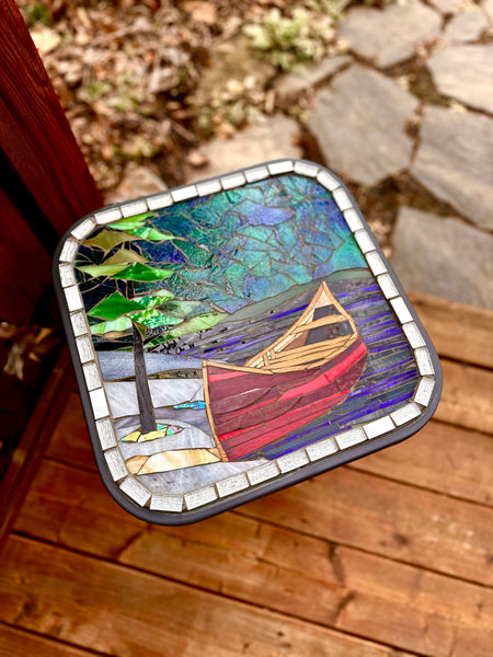 Cindy Laneville - Mosaic Artist Tables The Red Canoe -  Version 2 - Table