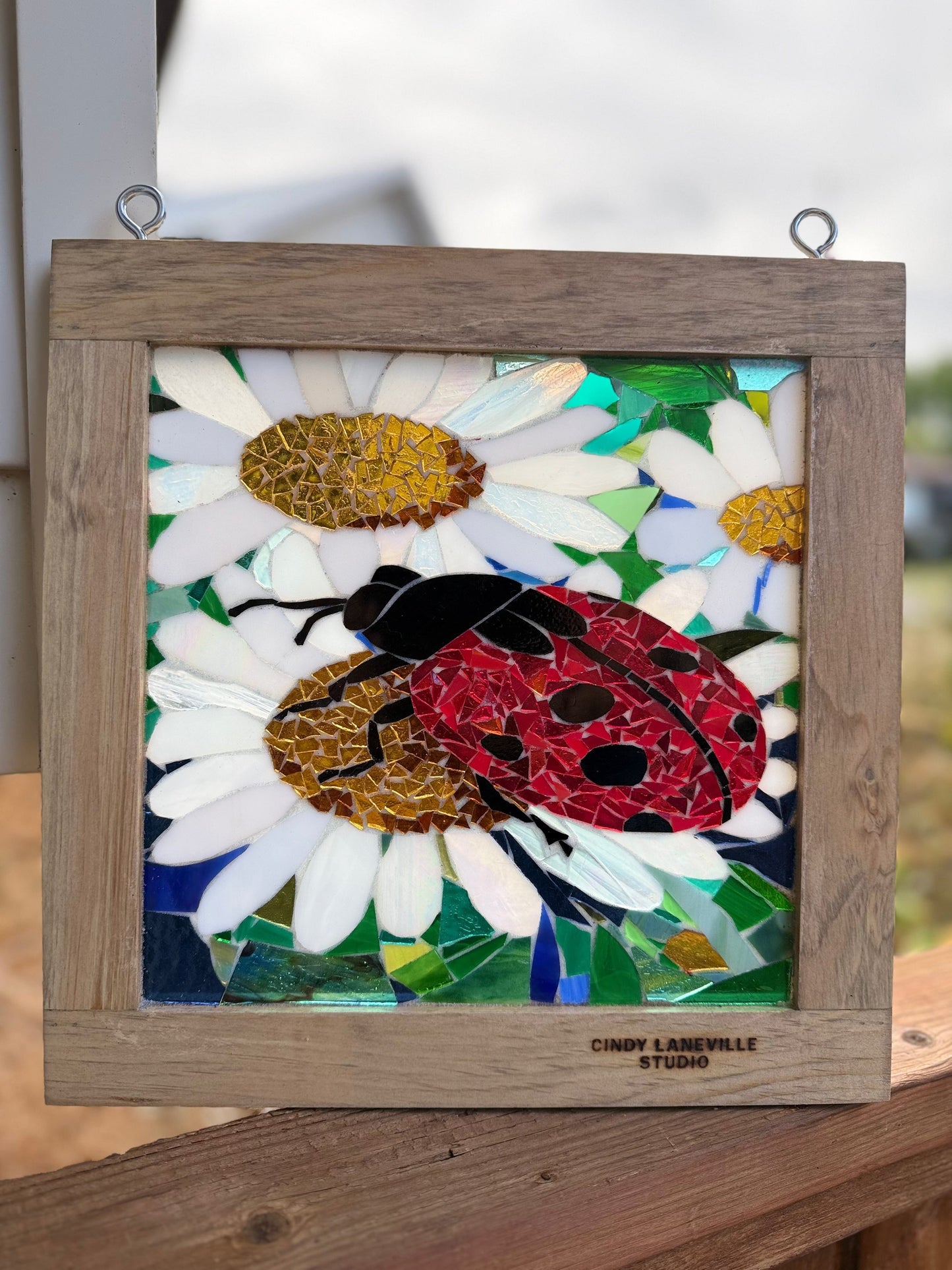 Cindy Laneville - Mosaic Artist Window Daisy's Guest